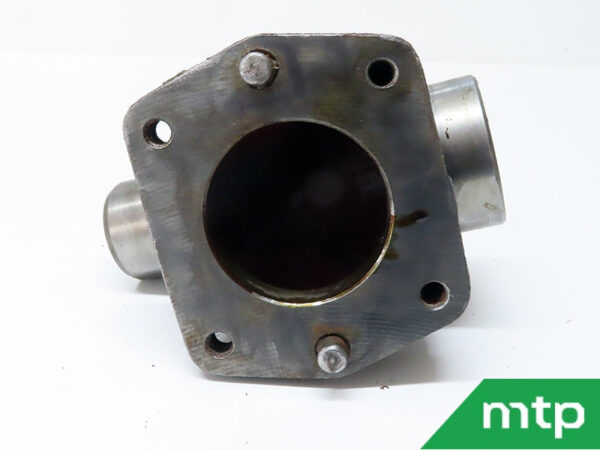 Front axle housing hooked 4WD Iseki TU - Image 3