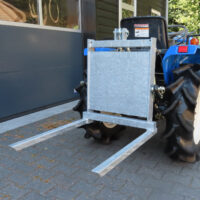 Pallet fork mini tractor