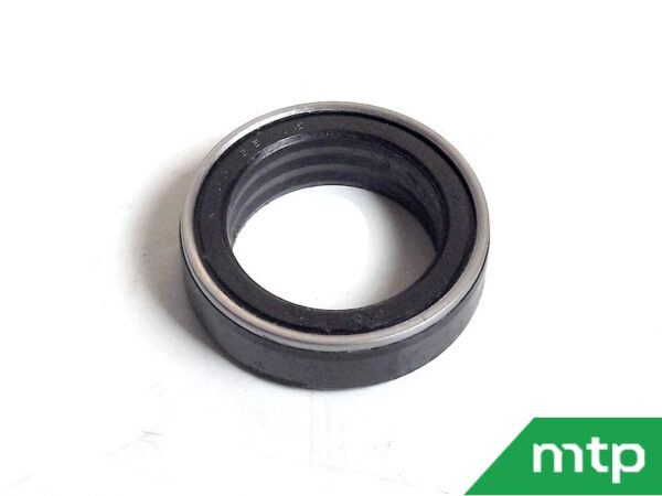 Front axle seal horizontal Shibaura P/S/SP/ST