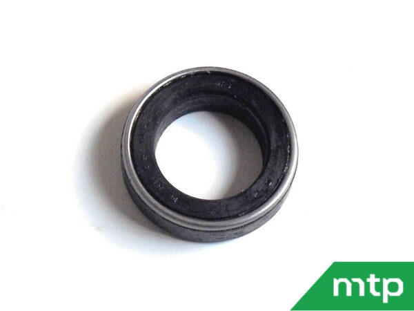 Front axle seal vertical Shibaura P/S/ST/SX