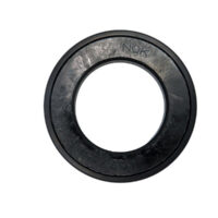 Front axle seal vertical Kubota L1 - Image 3