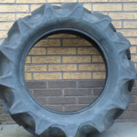 Industrial tire 18x8.5-10 used