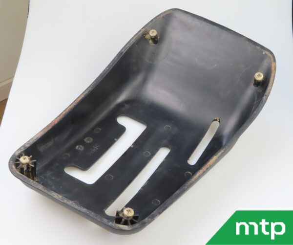Panel right on fender Shibaura SX24 used - Image 2