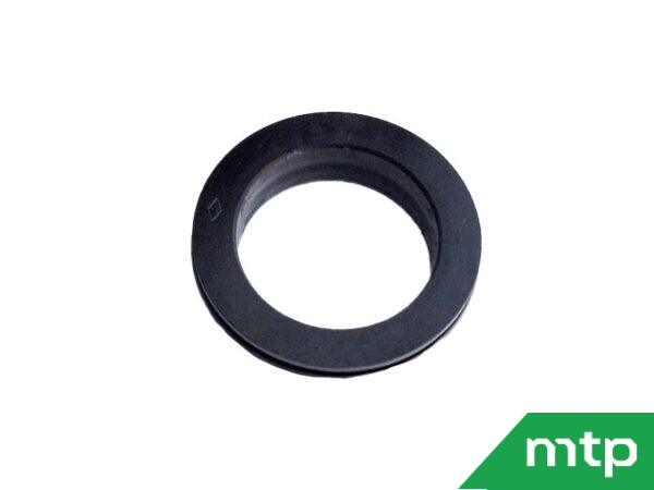 Front axle seal vertical Iseki Landhope TU185/205/225/245