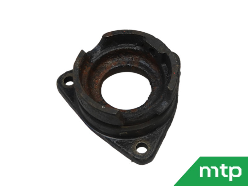 Bearing cover Iseki TX front axle 4wd - 1427-431-0060-0 used